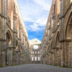 Private excursions to San Galgano in Tuscany